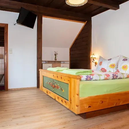 Hansbauer Appartments Lägenhet