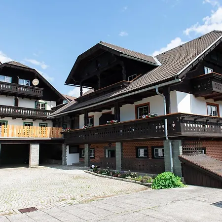 Hansbauer Appartments Lägenhet Gmünd