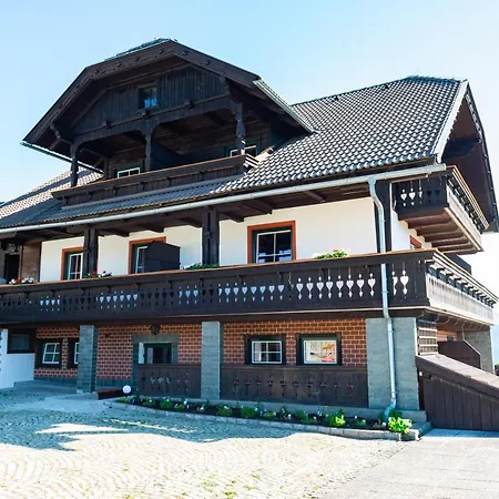 Hansbauer Appartments * Gmund in Karnten